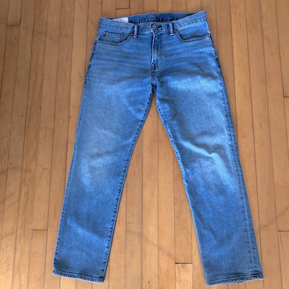 Men’s Gap Straight Jeans 32x30